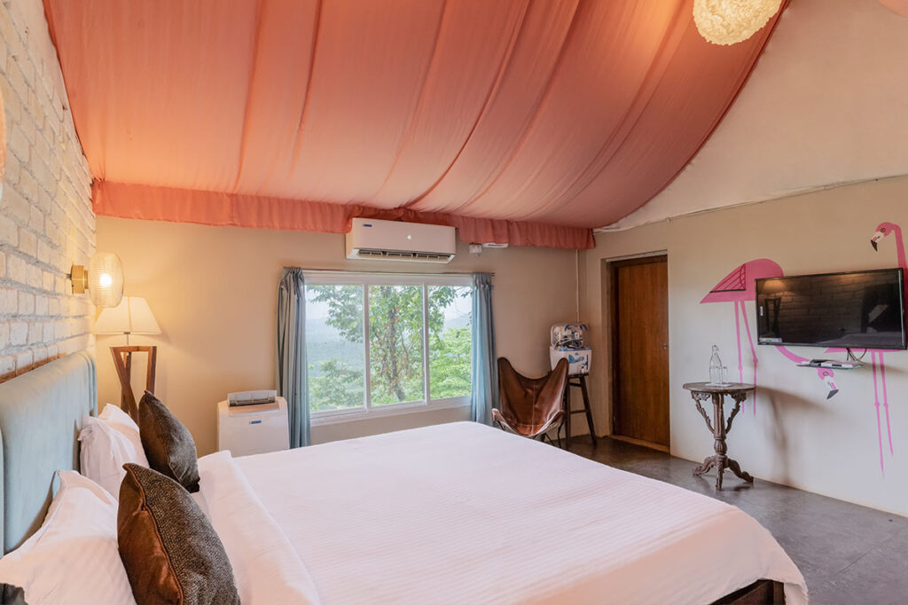rooms at forest hills tents premium
